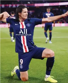  ?? LAPRESSE ?? Edinson Cavani, 33 anni, cpon la maglia del Psg