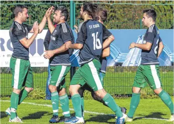  ?? FOTO: CHRISTIAN FLEMMING ?? Der SV Achberg ist Herbstmeis­ter der A2-Kreisliga.