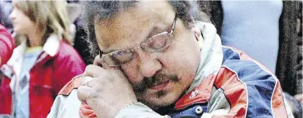  ?? LARRY WONG/FILES ?? Aboriginal outreach worker Gary Moostoos was banned from City Centre Mall in 2014 by security guards while he was eating at the food court. Mall administra­tion later apologized and rescinded the ban.