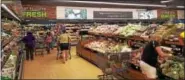  ?? DONNA ROVINS — DIGITAL FIRST MEDIA ?? The Lower Pottsgrove Aldi grocery store has been remodeled as part of company-wide initiative to upgrade 1,300 stores across the U.S. Shown here is the produce section of the remodeled store.