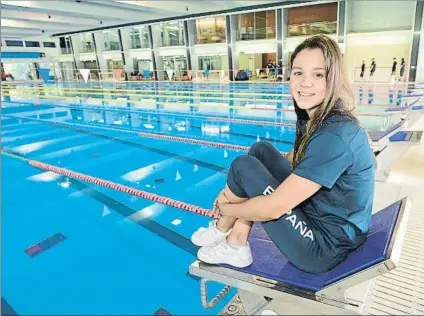  ?? FOTO: MANEL MONTILLA ?? Catalina Corró reapareció hace unas semanas y se ha convertido en una de las grandes sensacione­s de la natación española