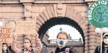  ?? /JONATHAN NACKSTRAND/AFP/GETTY IMAGES ?? La activista sueca Greta Thunberg tuvo ayer una sesión virtual con congresist­as estadounid­enses.