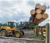  ?? FOTO: PA ?? Bauboom und Waldschäde­n treiben Holzpreise in die Höhe.