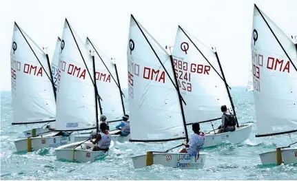  ??  ?? EYEING NAIONAL TEAM PLACES: A file photo of young Omanis taking part in a Youth Sailing Regetta.