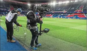  ??  ?? Les droits télé de la Ligue 1 devraient être renégociés à la fin de la saison.