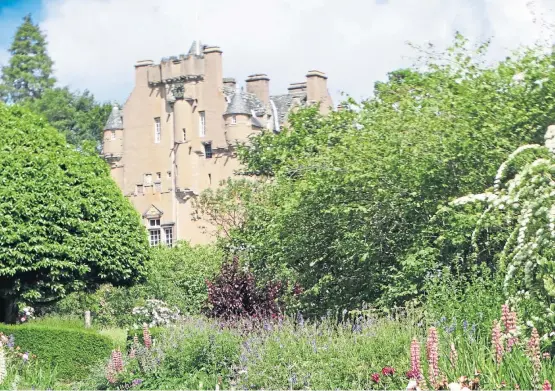  ?? Picture: Angus Whitson. ?? Crathes Castle may be closed at the moment, but its four-acre walled gardens have reopened to the public.