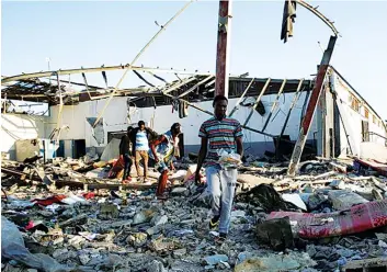  ?? DR ?? O último ataque aéreo contra uma prisão de migrantes causou dezenas de mortos na Líbia