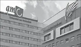  ??  ?? Dinsdag voeren onder meer zorgmedewe­rkers van Amsterdam UMC actie voor een betere cao.