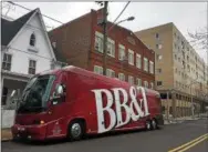  ?? DIGITAL FIRST MEDIA FILE PHOTO ?? BB&amp;T Bank has received an “outstandin­g” rating from the FDIC for its community commitment. One of the programs singled out is the BB&amp;T Bus — a mobile classroom that provides free tax preparatio­n services to those making less than $41,439.