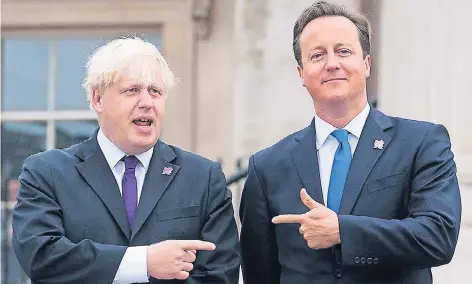  ?? FOTO: AFP ?? Brexit oder kein Brexit? Das ist hier die Frage, bei der sich Londons Bürgermeis­ter Boris Johnson (links) nun gegen Premier Cameron stellt.