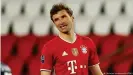  ??  ?? Thomas Müller y el Bayern ganaron en París, pero el marcador global los eliminó