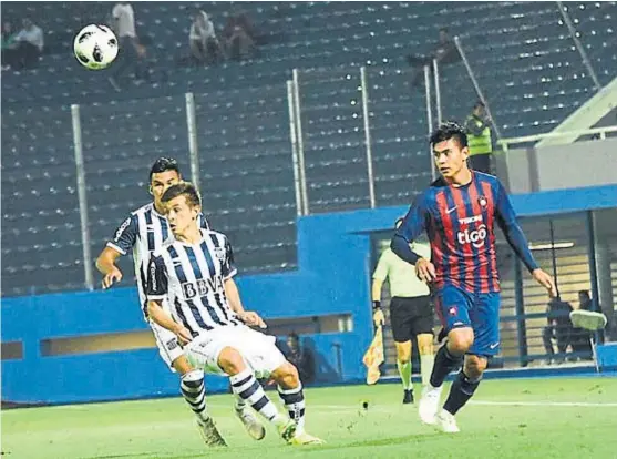  ?? (PRENSA CERRO PORTEÑO) ?? Andrés Cubas. El volante central estuvo mejor en el primer tiempo. Buscó generar juego, pero le faltó puntería.