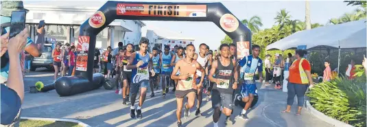  ?? Picture: SOPHIE
RALULU ?? Participan­ts at the 16 Days of Activism for the Eliminatio­n of Violence against Women and Girls’’ in Suva yesterday.