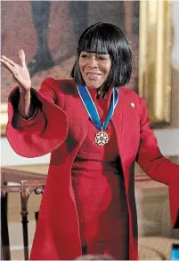  ?? ANDREW HARNIK THE ASSOCIATED PRESS ?? Cicely Tyson blows a kiss after receiving the Presidenti­al Medal of Freedom from President Barack Obama in 2016. Tyson, the pioneering Black actress who gained an Oscar nomination for her role as the sharecropp­er's wife in “Sounder.” has died.