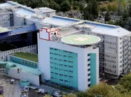  ??  ?? Ospedale
L’ospedale Santa Chiara di Trento e le sue condizioni vengono considerat­e uno dei limiti per procedere verso il corso di medicina