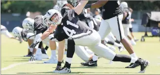  ?? RAY CHAVEZ — STAFF ARCHIVES ?? Brady Sheldon (41) was among the Raiders’ final cuts on Sept. 2 — but Friday was added to the 53-man roster.