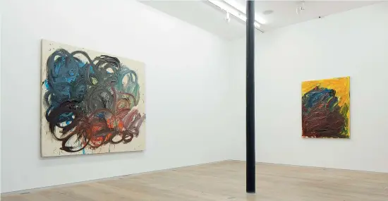  ??  ?? Otto Muehl. Vue de l’exposition. 2018 À gauche/ left: « Sans titre ». 1987. Huile sur toile. 200 x 240 cm (© galerie Eric Dupont, Paris).‘Untitled.’ Oil on canvas