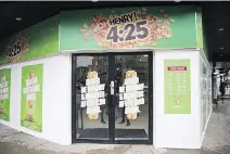  ??  ?? This Oh Henry! 4:25 shop “popped up” in Toronto in April.