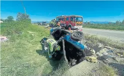  ?? ?? Los Bomberos de Huesca intervinie­ron para rescatar a la víctima del accidente.