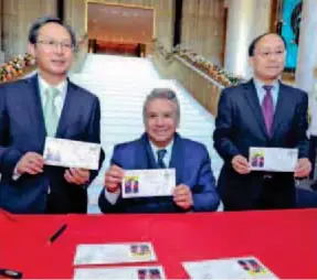  ??  ?? VIAJE. Lenín Moreno visitó China el pasado 12 de diciembre.