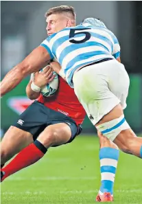  ??  ?? High drama: Tomas Lavanini, of Argentina, hits Owen Farrell’s jaw with his shoulder in the incident that caused the lock to be sent off