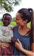  ?? Foto: Cyris ?? Francesca Cyris wird auch über Weih nachten in Uganda sein.