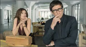  ?? Velvet Buzzsaw, ?? Rhodora Haze (Renee Russo) and Morf Vandewalt (Jake Gyllenhaal) ponder what art is and what art means in Dan Gilroy’s now streaming on Netflix.