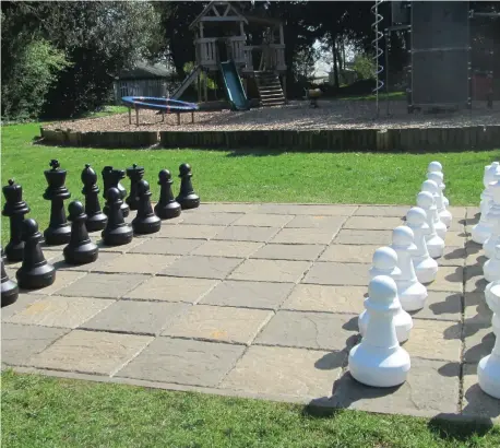  ?? (Wendy Blumfield) ?? MANY OF Bletchley’s scientists were chess champions.