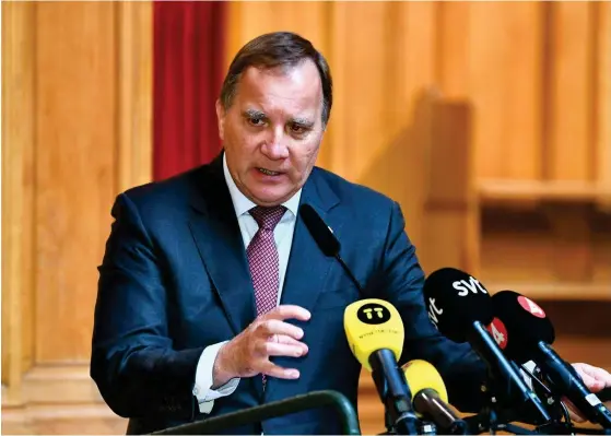  ?? FOTO: CLAUDIO BRESCIANI/LEHTIKUVA-AFP ?? Stefan Löfven kan väljas till statsminis­ter på onsdag. Men många om ligger ännu i vägen.