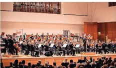  ??  ?? Die Philharmon­ischen Konzerte in der Mercatorha­lle sind in aller Regel gut besucht. Im vergangene­n Jahr mussten viele ausfallen.