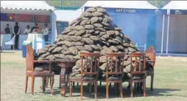  ??  ?? An installati­on made of cow dung cakes by artist Gunjan Tyagi became a talking point among the attendees at the fest