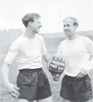  ?? PHOTO: GETTY IMAGES ?? Brotherly charm . . . Jack Charlton (left) with brother Bobby during an England training session at Stamford Bridge in 1965.