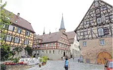  ?? FOTO: DPA ?? Auch Weikershei­m – hier die mittelalte­rlichen Stadtansic­hten – gehört zu den beteiligte­n Städten und Gemeinden.