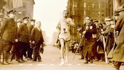  ??  ?? La primera maratón de Boston se corrió hace 124 años