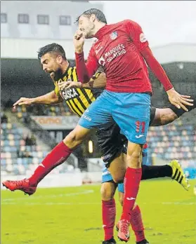  ?? FOTO: MIREYA LÓPEZ ?? Sin premio Carles Marc fue el autor del único gol del equipo barakaldés