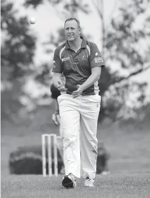  ??  ?? Hallora veteran Simon Phillips took his 500th A grade wicket for the Kangaroos during the round two match against Western Park; FILE PHOTOGRAPH