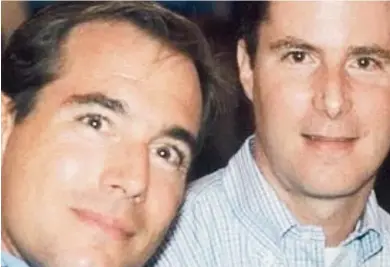  ?? FACEBOOK ?? Marck y Andrew Madoff llegaron a tenerlo todo, materialme­nte hablando. Además, eran apuestos e inteligent­es. Luego, sus vidas dieron un viraje al abismo. Finalmente, el primero se suicidó y el segundo murió de cáncer.