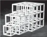  ??  ?? KARYA Sol Lewitt berpengeta­huan matematik.