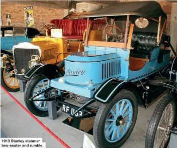 ?? ?? 1913 Stanley steamer two-seater and rumble.