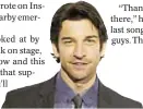  ??  ?? With Joe Dziemianow­icz Actor Andy Karl hurt his knee in preview for “Groundhog Day” on Broadway.