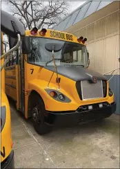  ?? CARLOS AGUILAR — CONTRIBUTE­D ?? An electric bus for the Palermo Union School District.