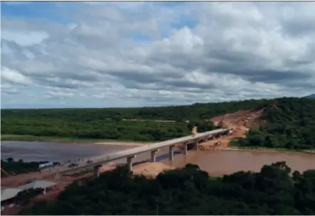  ?? ?? nd
The China-built Parapeti Bridge in Santa Cruz, Bolivia, on February 7, 2020