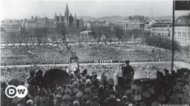  ??  ?? Giant crowds gathered on Heldeplatz to cheer Hitler as he delivered his Anschluss speech on March 15, 1938