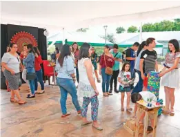  ??  ?? Talento salvadoreñ­o. Más de 90 marcas nacionales formaron parte de la primera edición del Local Fashion Market.