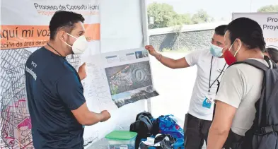  ?? OMAR FLORES ?? Ayer el módulo del estadio atendió pocos vecinos