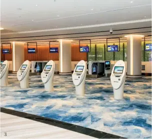  ??  ?? 3 The early check-in facilities of Singapore Airlines perfectly combine luxury and convenienc­e