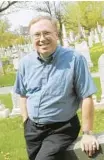  ?? FILE ?? Wayne R. Schaumburg began giving walking tours of Green Mount Cemetery in 1985.