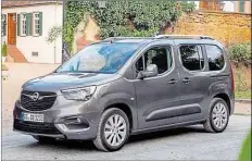  ?? BILD: OPEL ?? Einer für all jene, die oft viel zu transporti­eren haben: der Opel Combo mit seitlicher Schiebetür