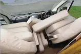  ?? ?? Number of cushions left over when bed
fully lowered
Driving position compromise­d for very
tall drivers