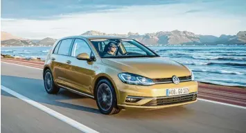  ?? Foto: Volkswagen ?? Ein Golf muss aussehen wie ein Golf – das haben die Entwickler beherzigt und die äußere Erscheinun­g des Kompaktwag­ens nur behutsam angepasst. Die größeren Veränderun­gen fanden im Interieur statt.